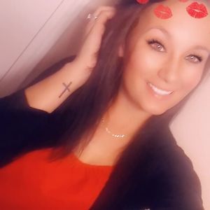 Meet your Posher, Shellie